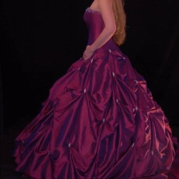 NEW! NWT Maggie Sottero Capri fuchsia size 6 wedding gown - Picture 11 of 15